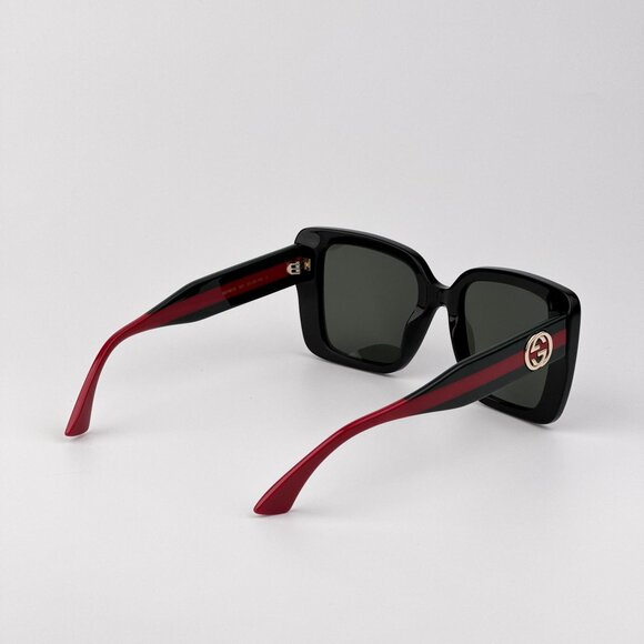 Gucci GG1861S Sunglasses – Black & Green Square Frame with Grey Lenses | Model 0 - Picture 4 of 12
